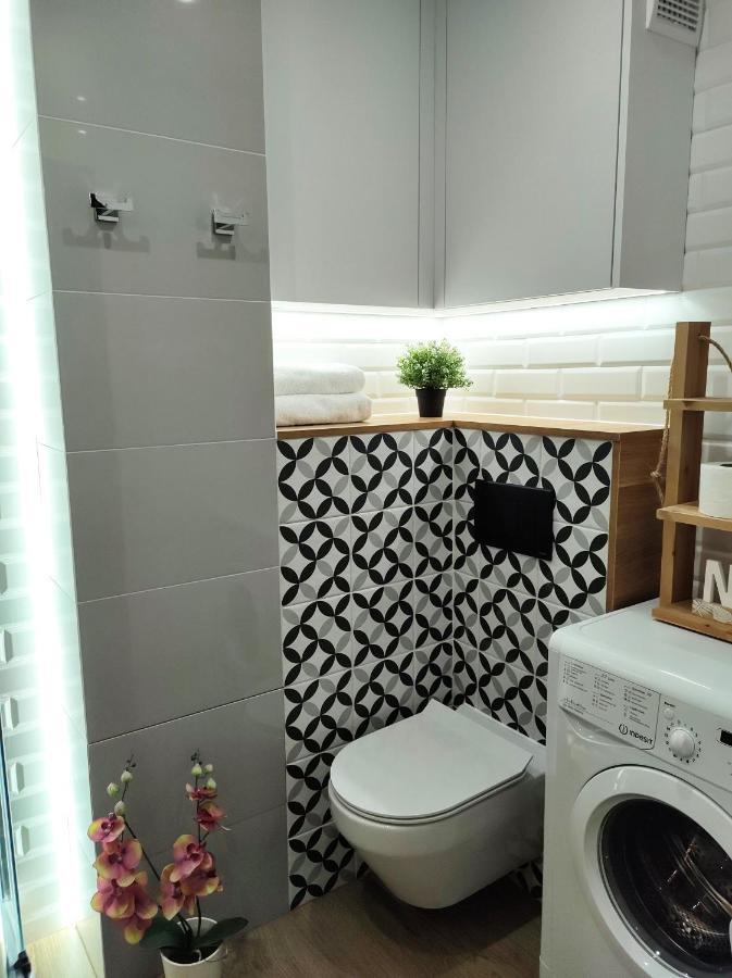 Apartament Cozy And Great Location By Cooee