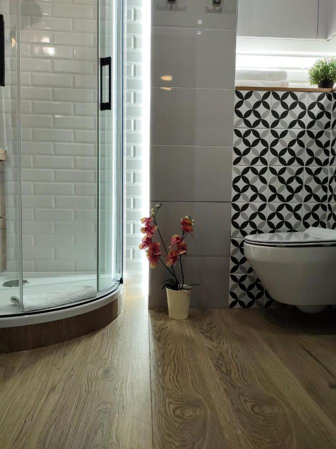 Cozy And Great Location By Cooee Apartament