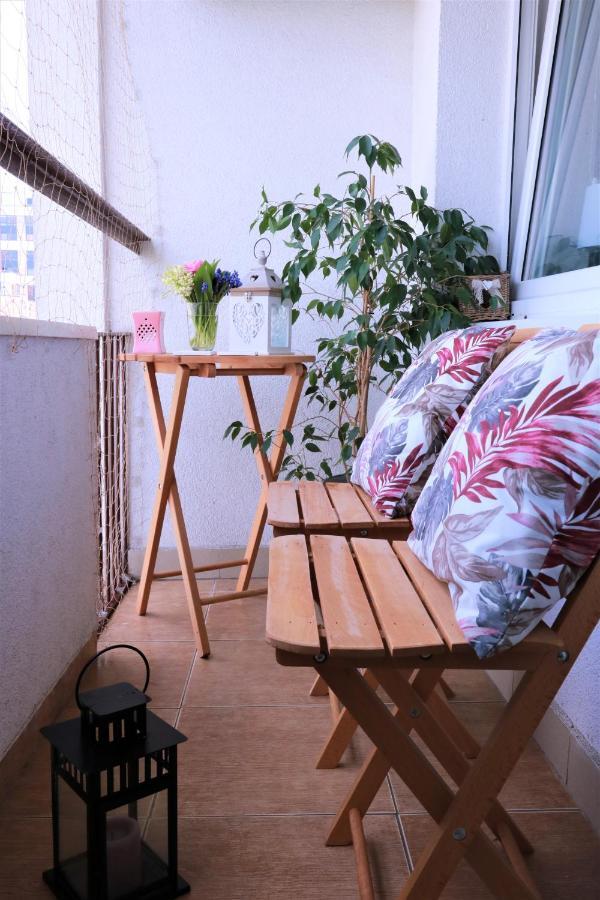 Apartament Cozy And Great Location By Cooee
